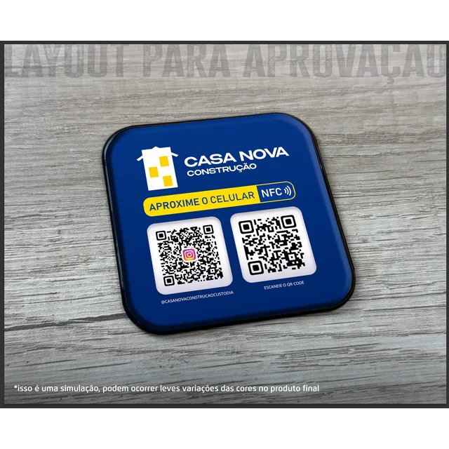 Projeto de tag NFC para celular da Casa Nova Construção, em azul e amarelo, com dois QR Codes
